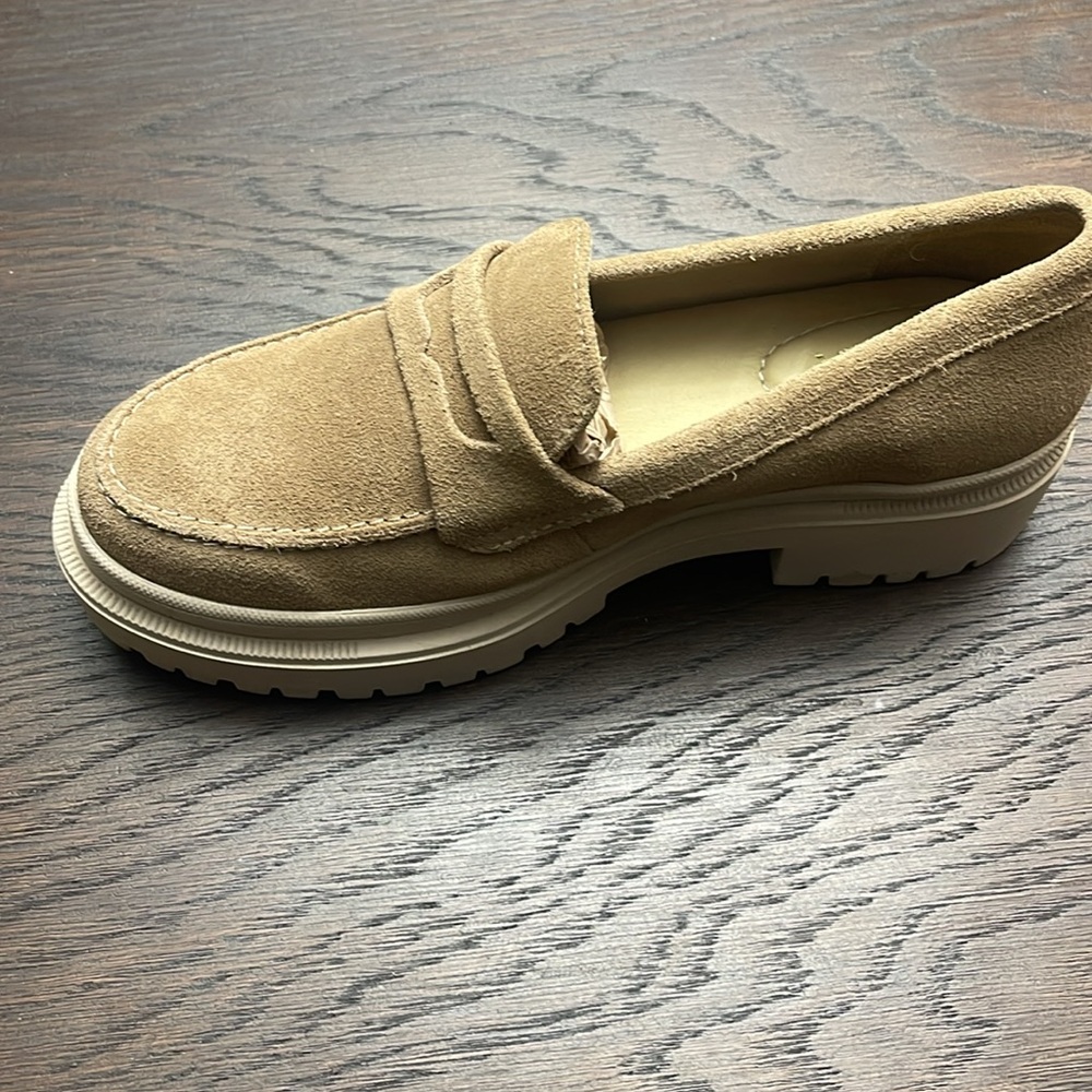 Patina Loafer - Picture 2 of 4